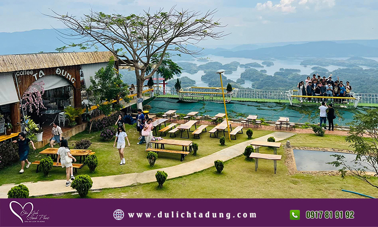 Tour Tà Đùng